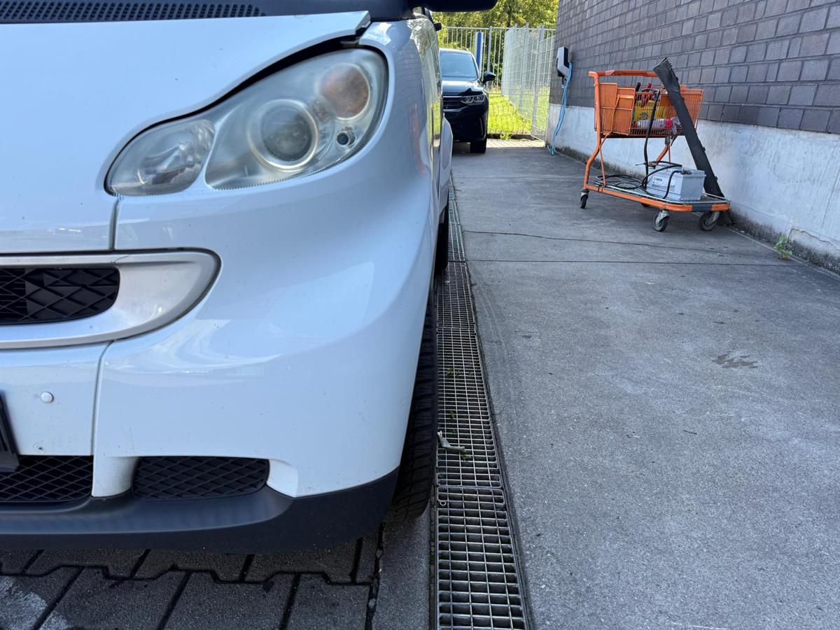 Smart Fortwo 451 Coupe original Kotflügel Seitenteil vorne links weiß BJ07